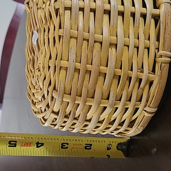 TWO great well made nesting baskets made in The Philippines tan and light yellow - Picture 8 of 14